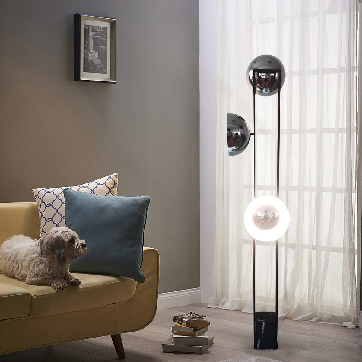 O3 Floor Lamp 11.4"