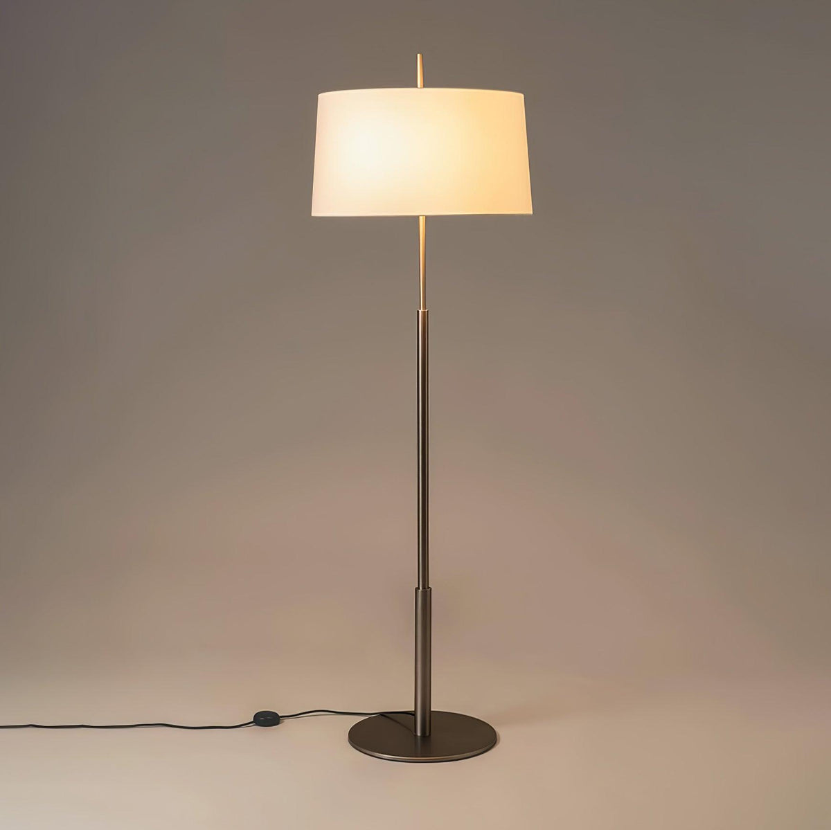 Rilume Floor Lamp