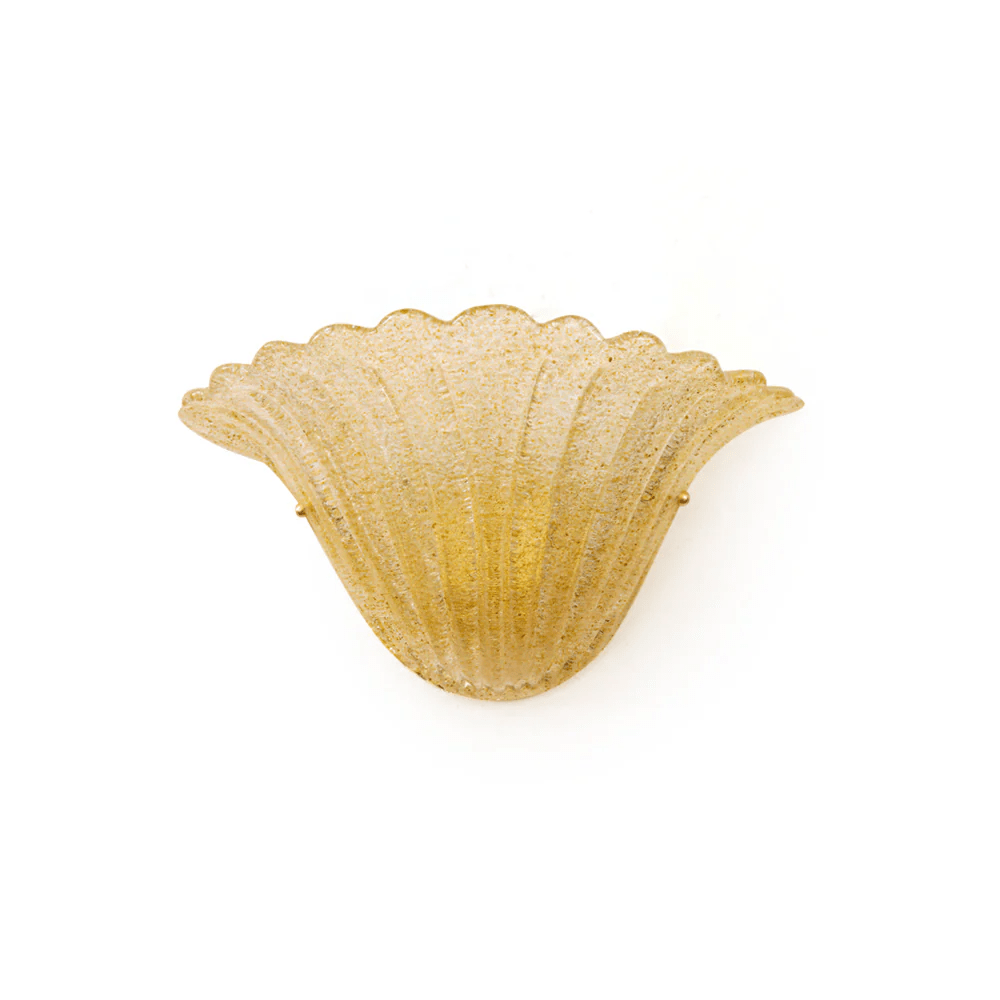 Scallop Edge Glass Wall Lamp