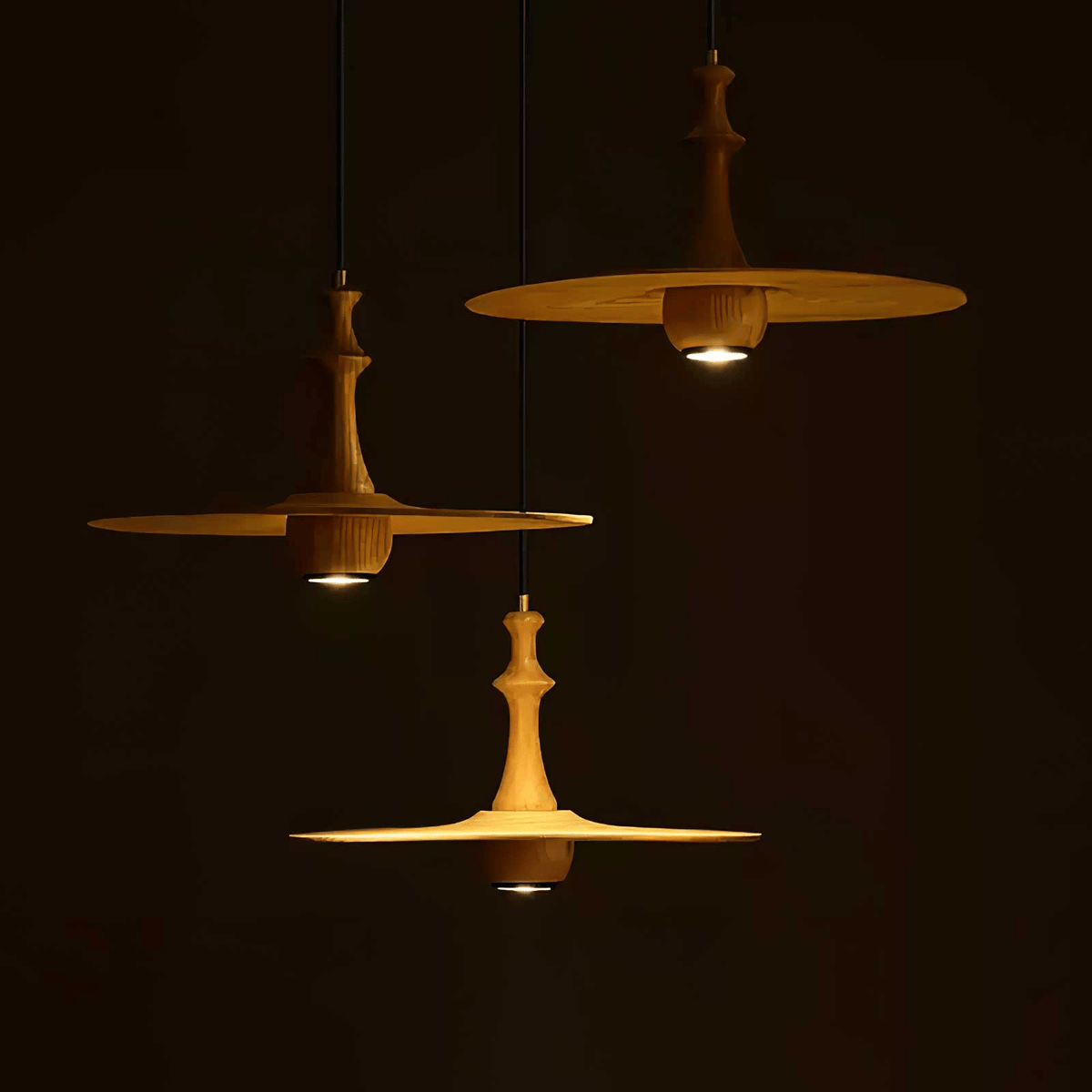 Wooden Spin Pendant Light