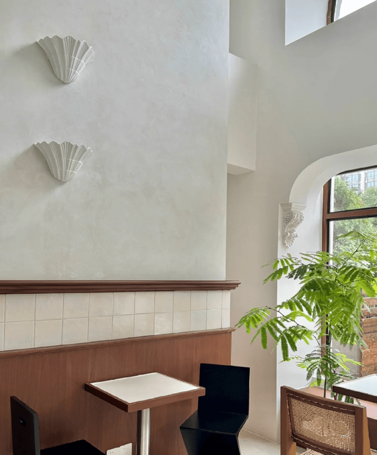 Marina Shell Wall Light