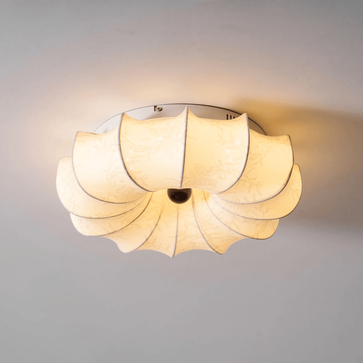 Floralis Ceiling Light