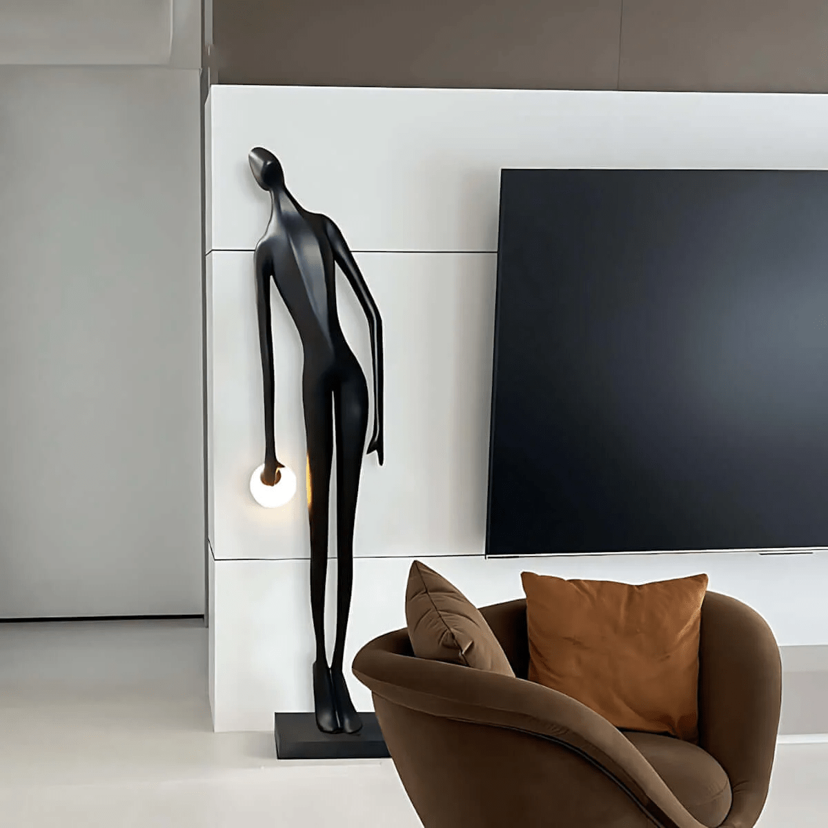 Noir Muse Sculpture Floor Lamp