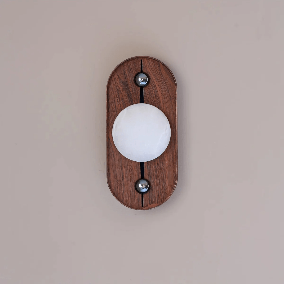 Koyan Alabaster Wall Lamp