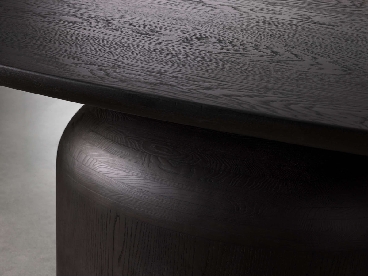 Perth Oval Dining Table