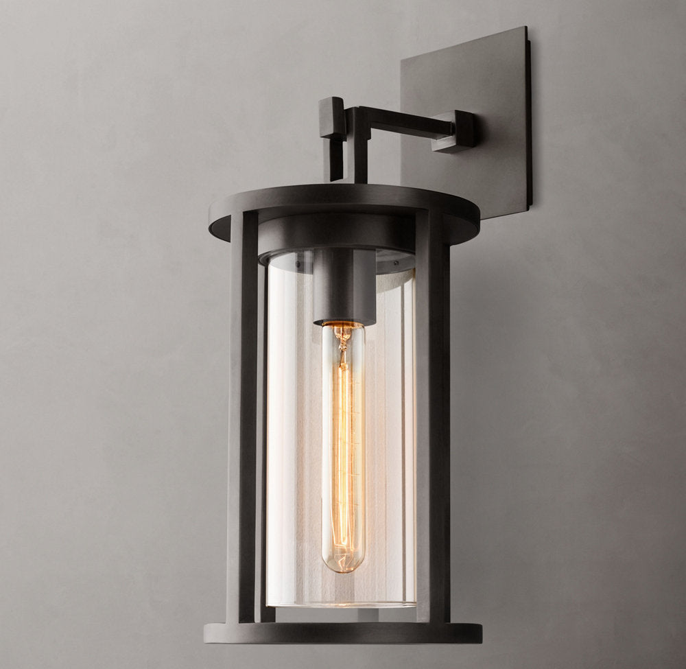 P└trus Round Sconce