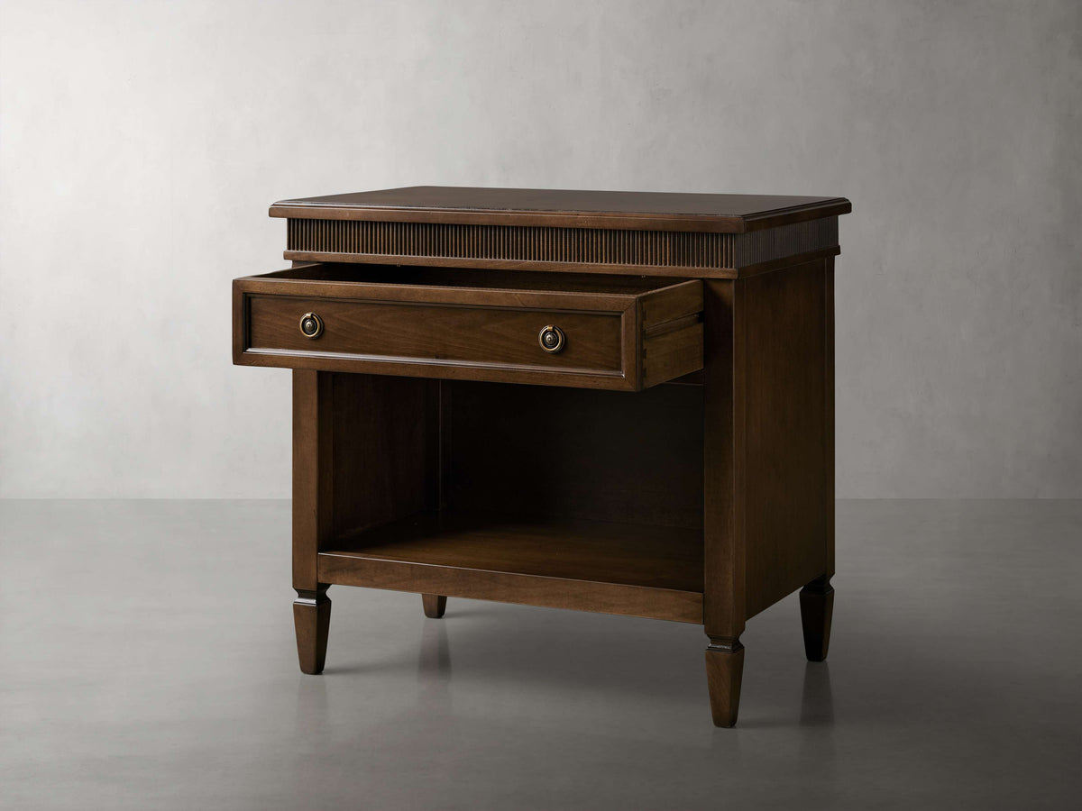 Ottavia Nightstand