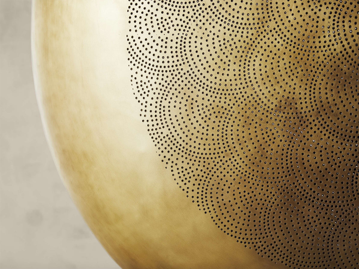 Astrid Circle Pendant