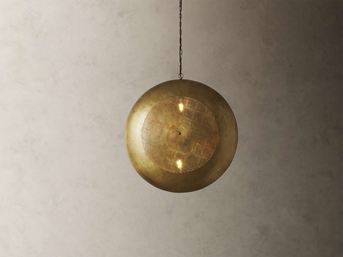 Astrid Circle Pendant