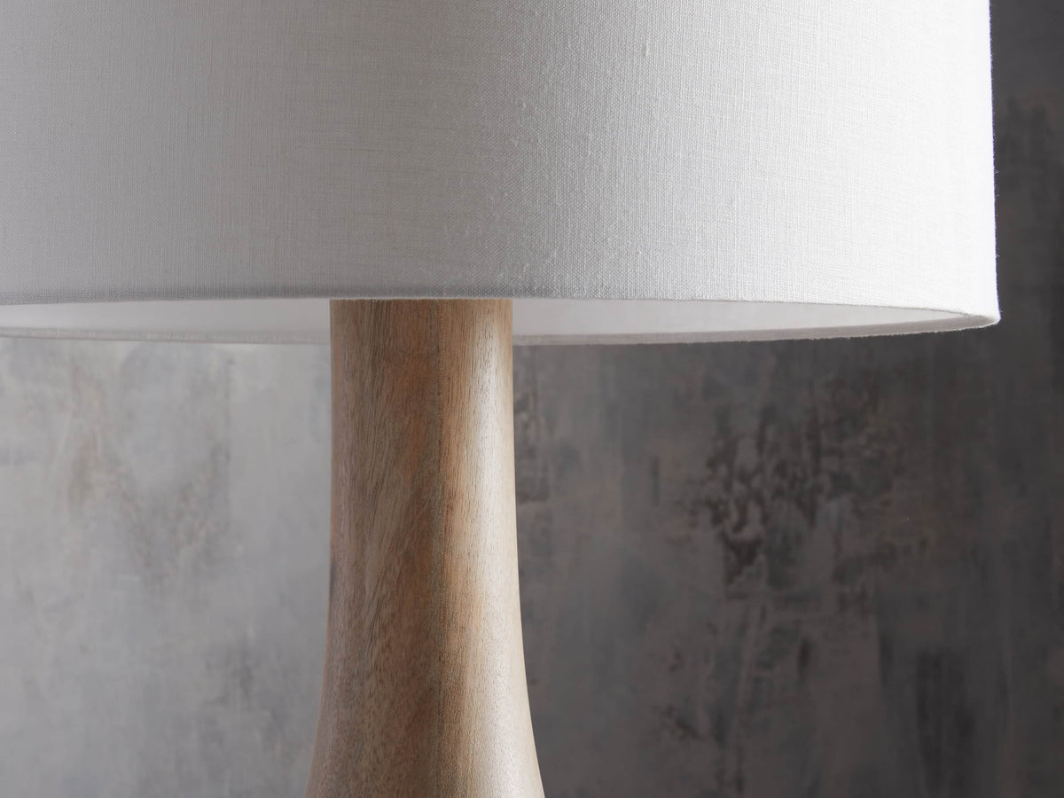 Briar Floor Lamp in Natural
