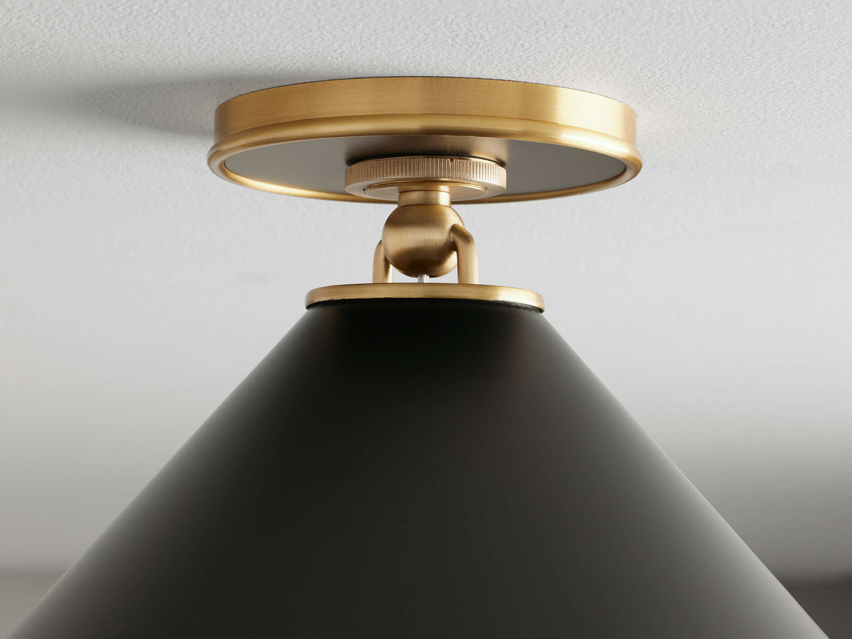 Arno Small Flush Mount in Black