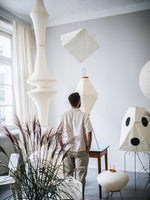 Akari E Pendant Light