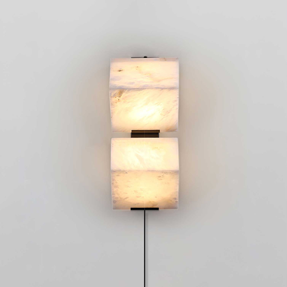 Alabaster Staircase Plug-in Wall Lamp
