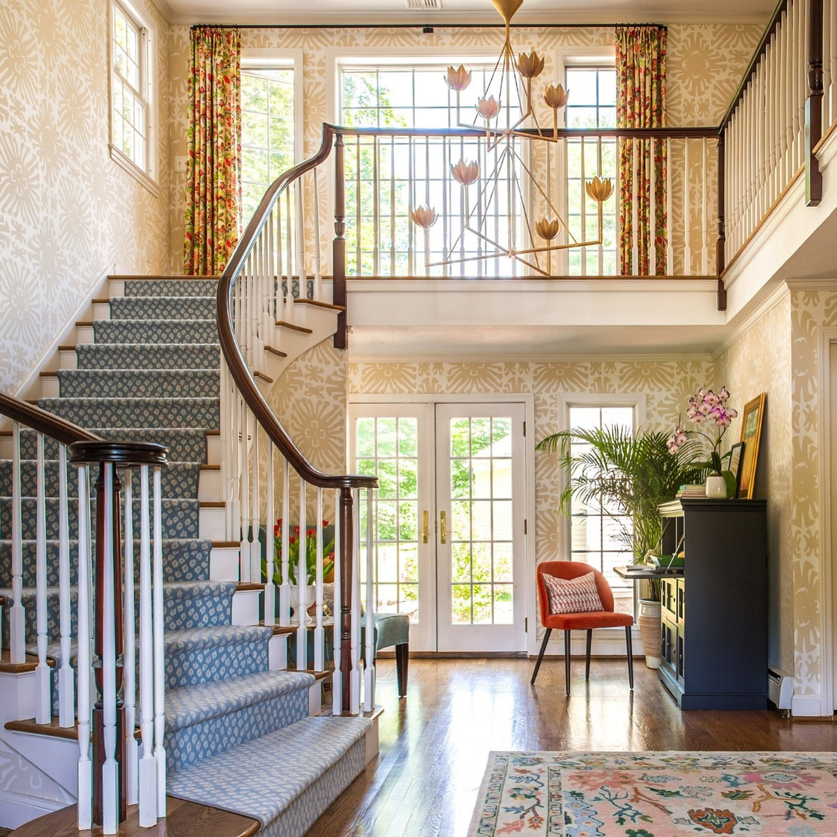 Alberto Lotus Bloom Chandelier