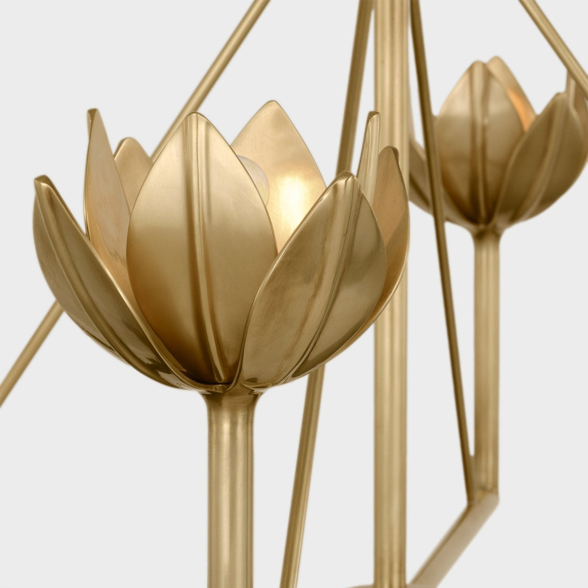 Alberto Lotus Bloom Chandelier