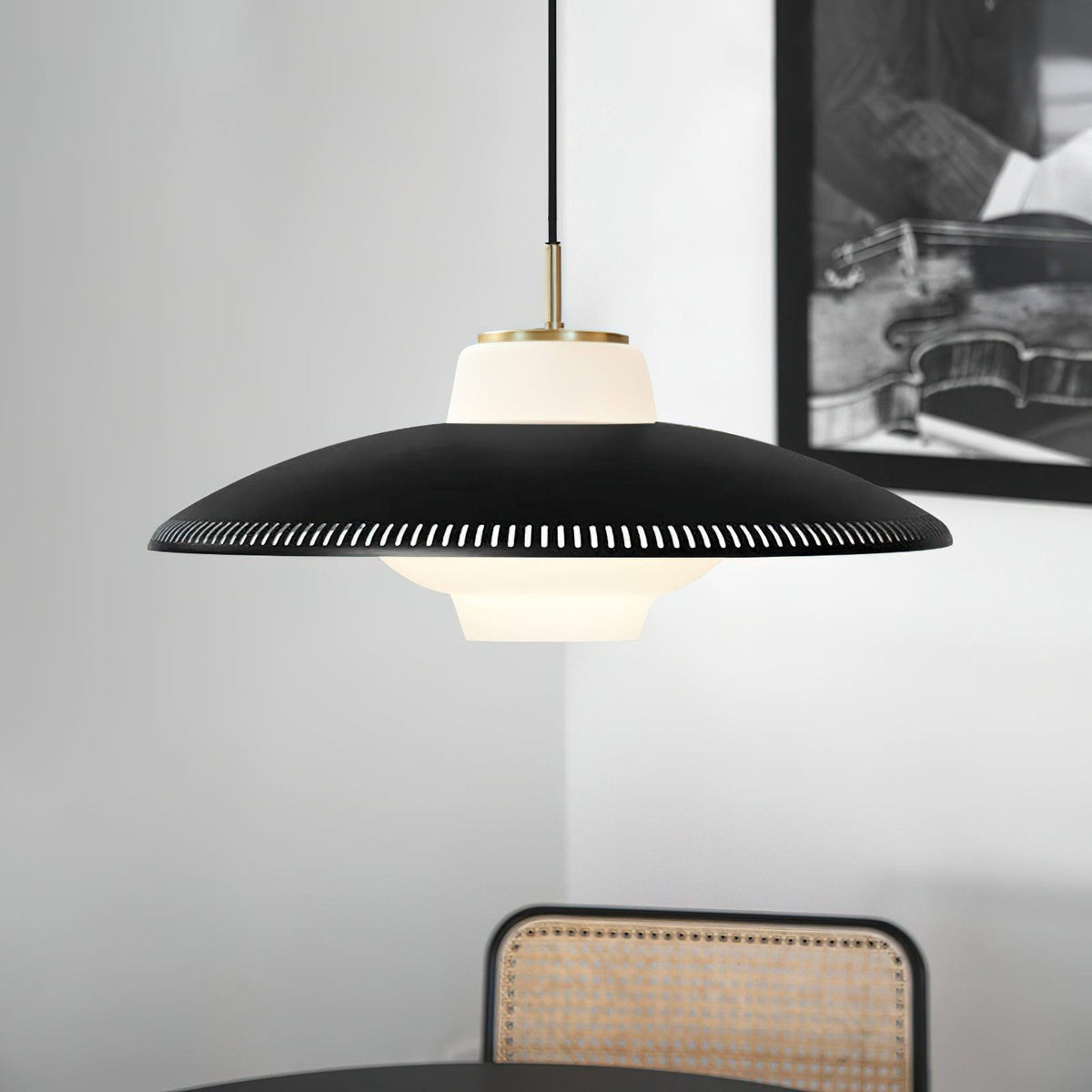 Alien Frisbee Pendant Lamp 17.7"