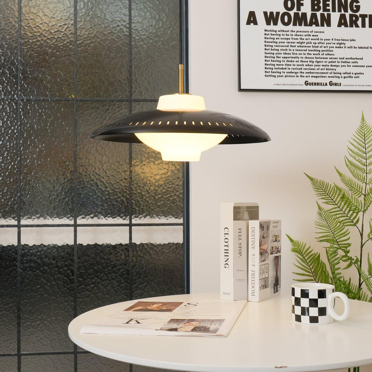 Alien Frisbee Pendant Lamp 17.7"