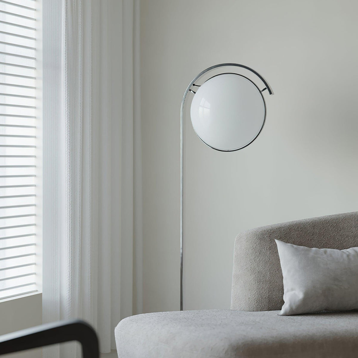 Alvi Floor Lamp 19.7"