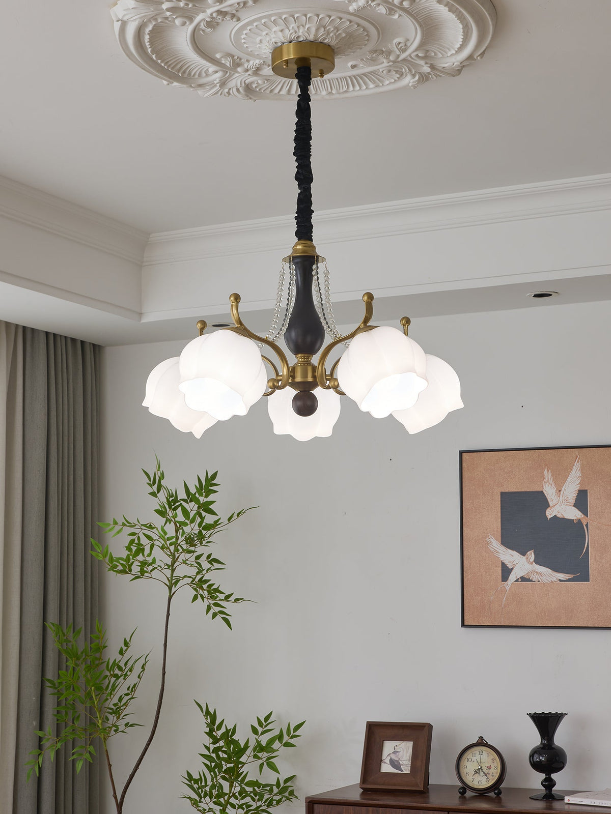 Antonia Chandelier