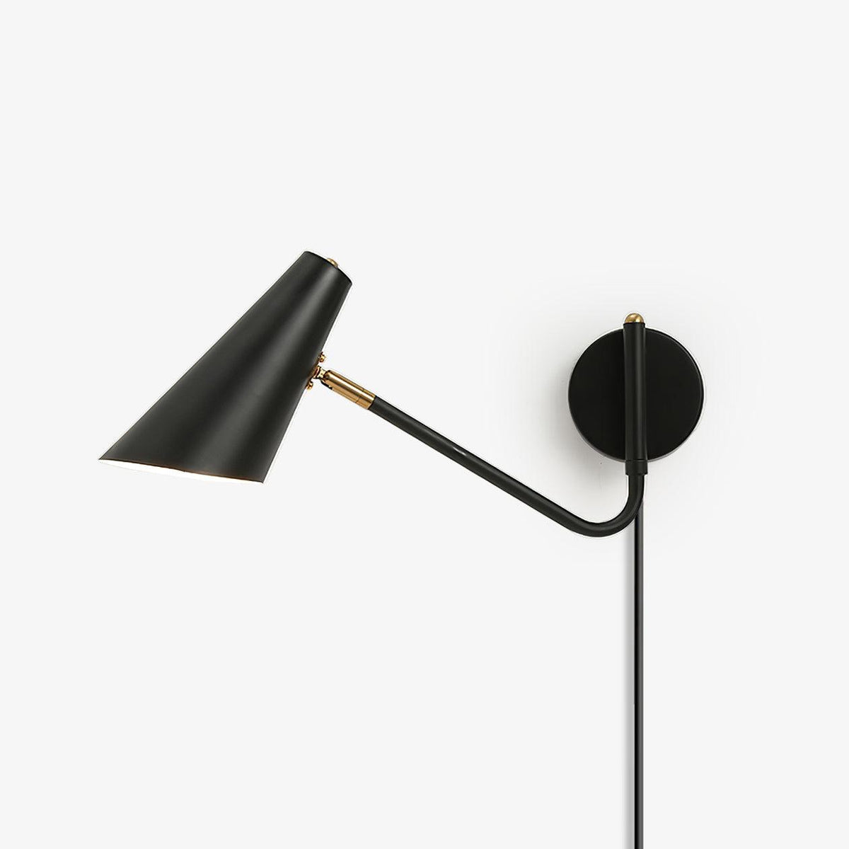 Apex Plug-in Wall Lamp 16.5"