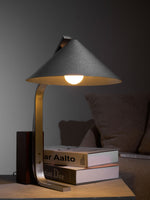 Arclune Desk Lamp