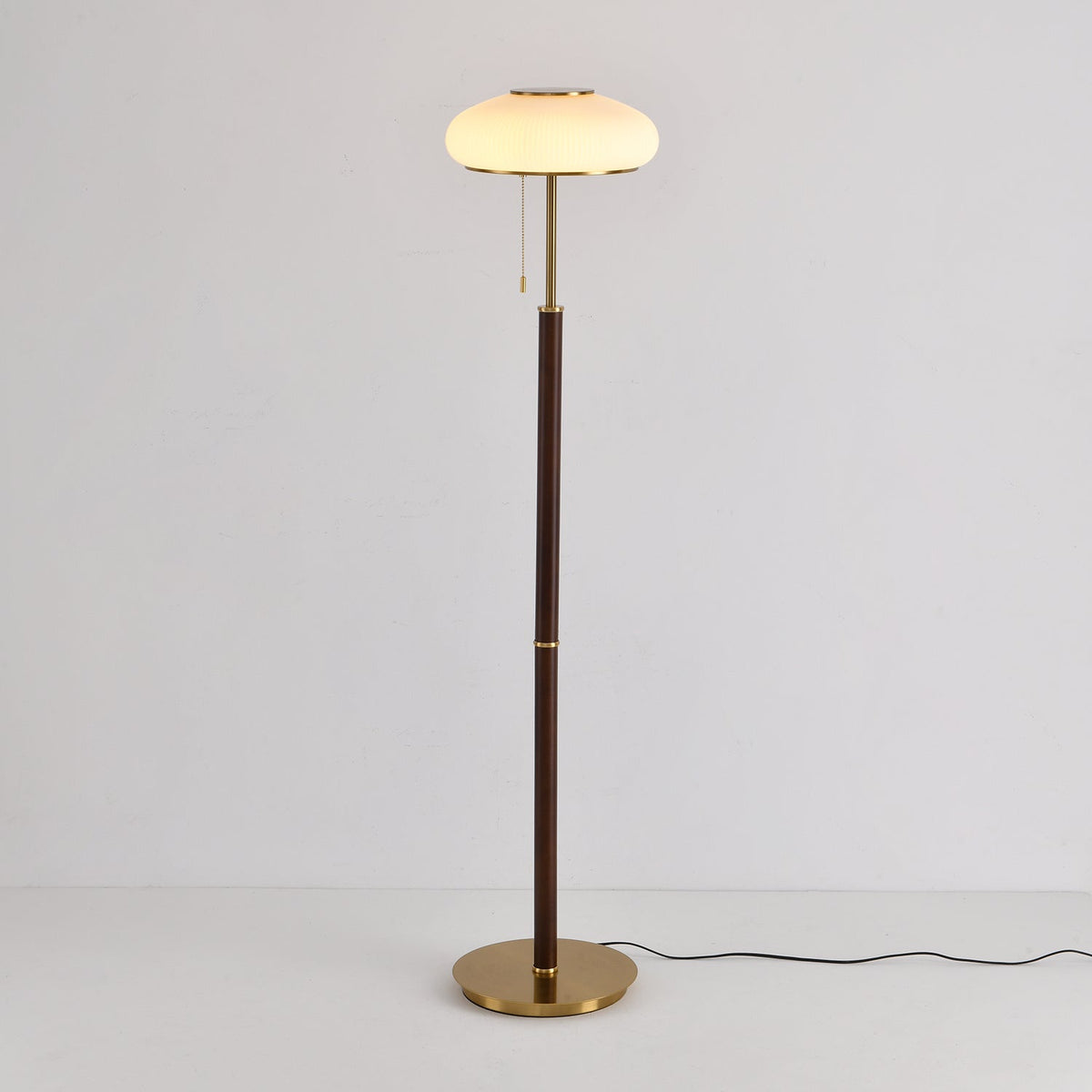 Arvia Floor Lamp