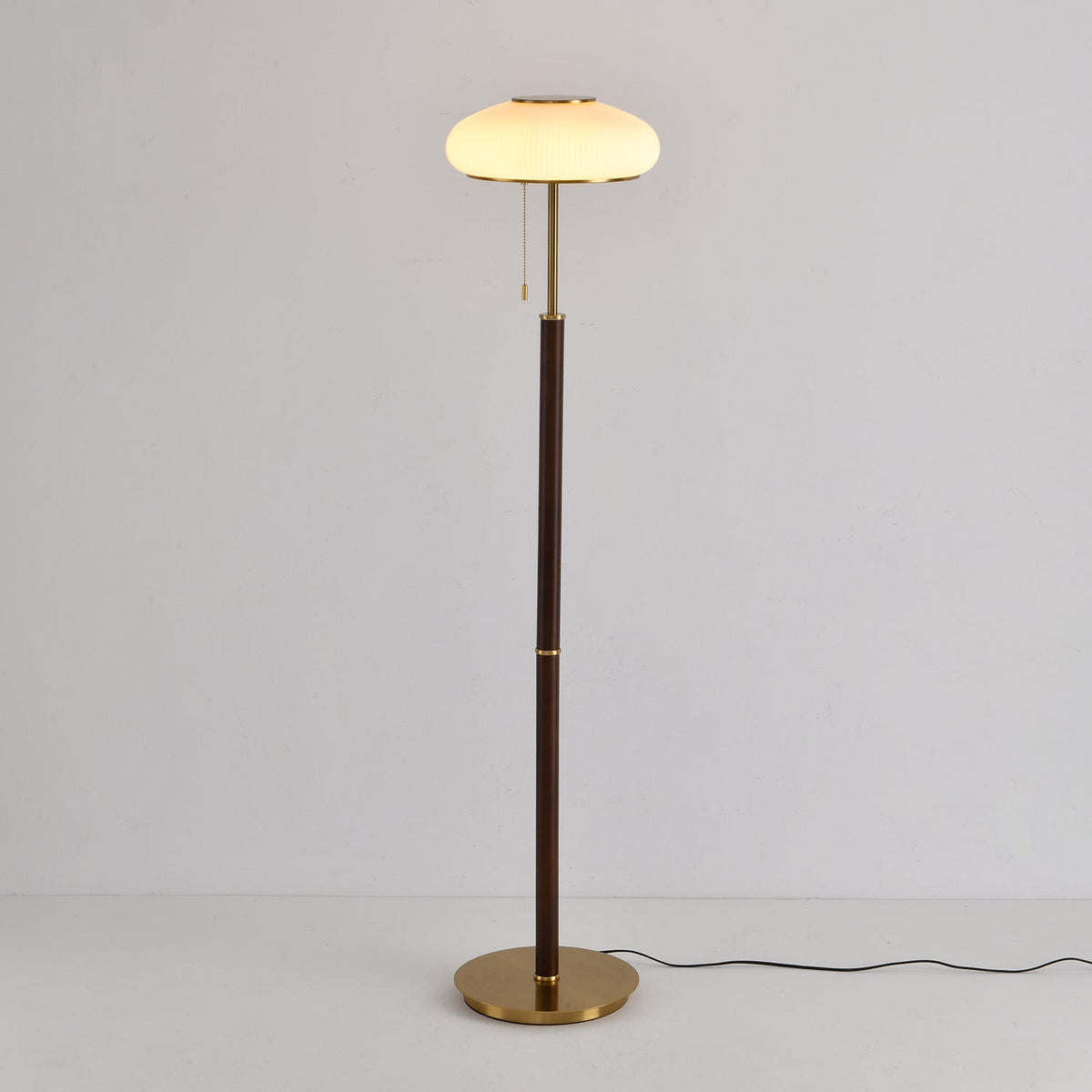 Arvia Floor Lamp