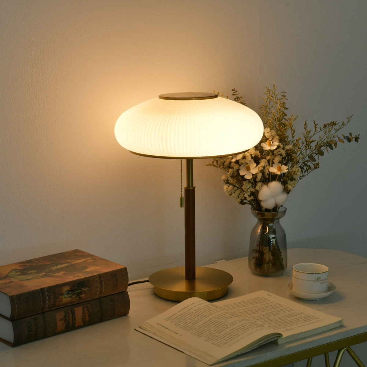 Arvia Table Lamp