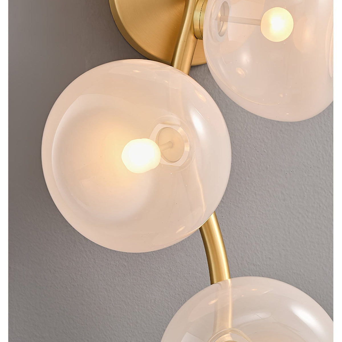 Aurora Vine Wall Lamp