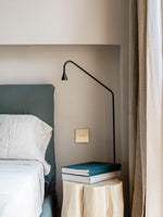 Svarna Wall Lamp 17.7″