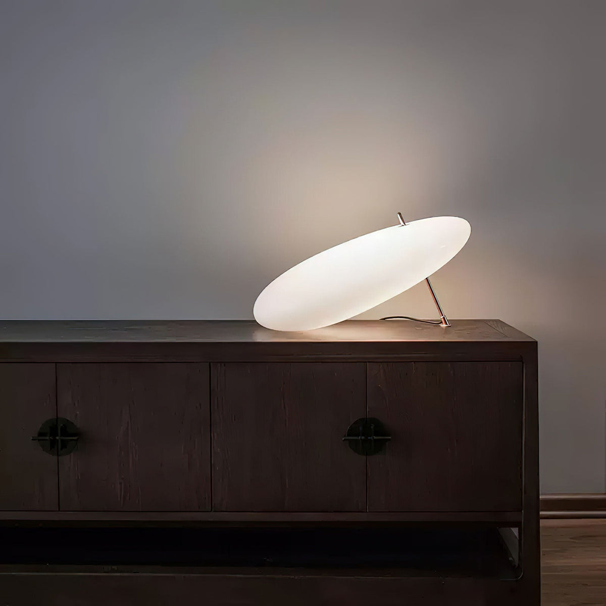 Avery Table Lamp