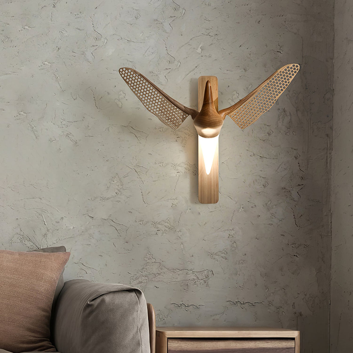 Avesa Wall Light