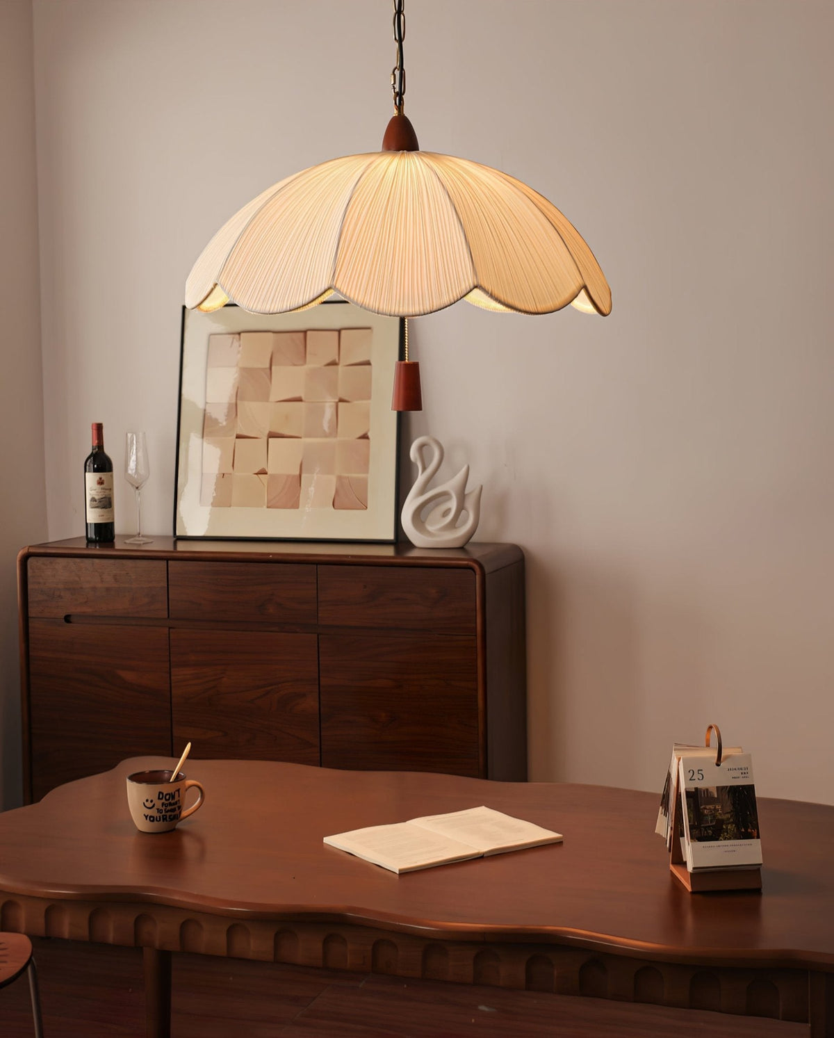 Belle Bloom Pendant Lamp