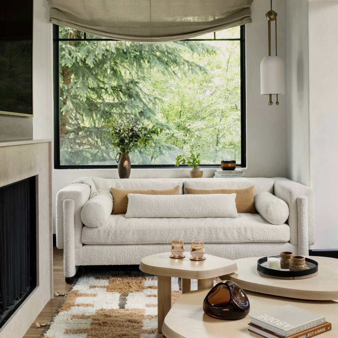 Benjamin Pendant Light