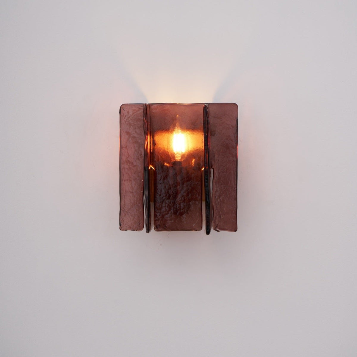 Blason Plug-in Wall Light