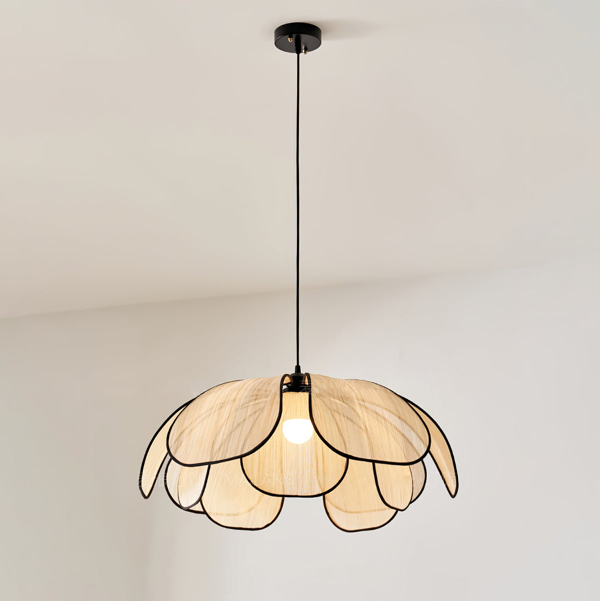 Blossom Leaf Pendant Lamp