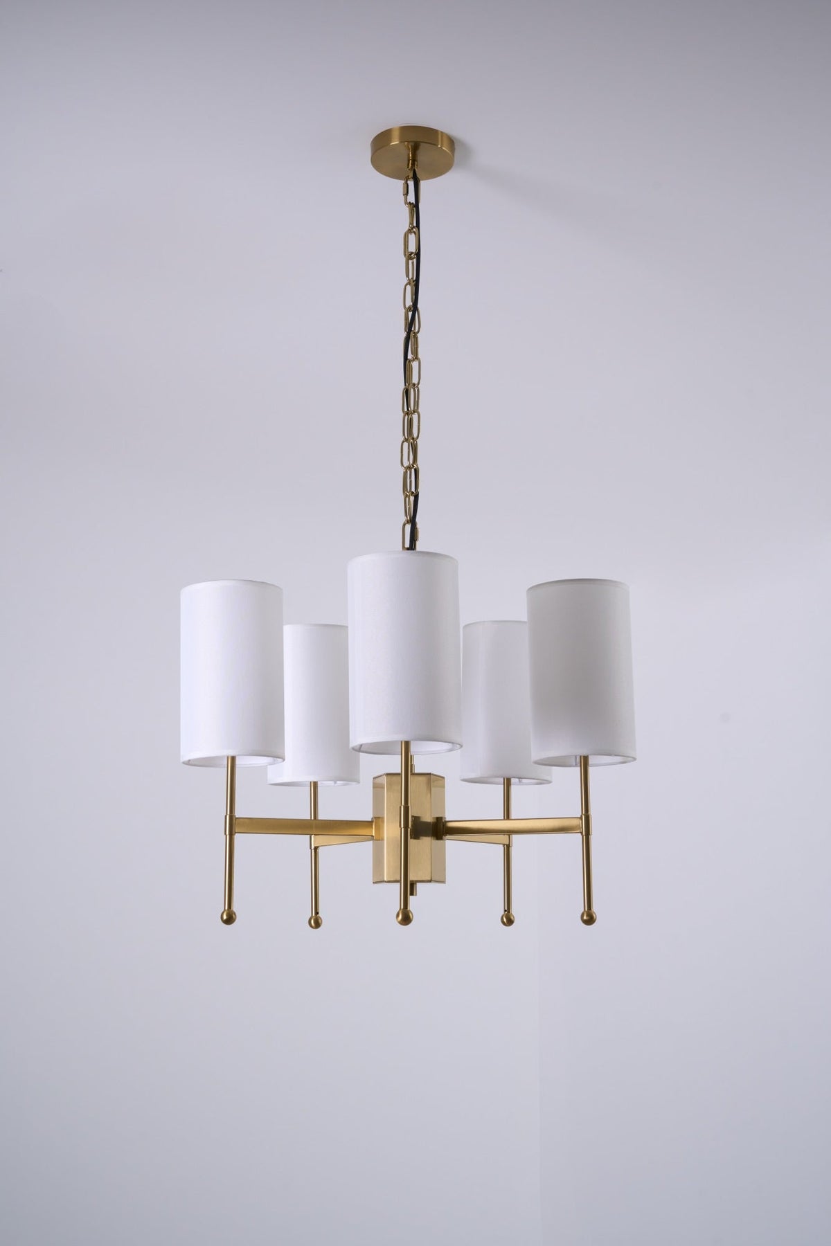 Brilliancess Brass Chandelier