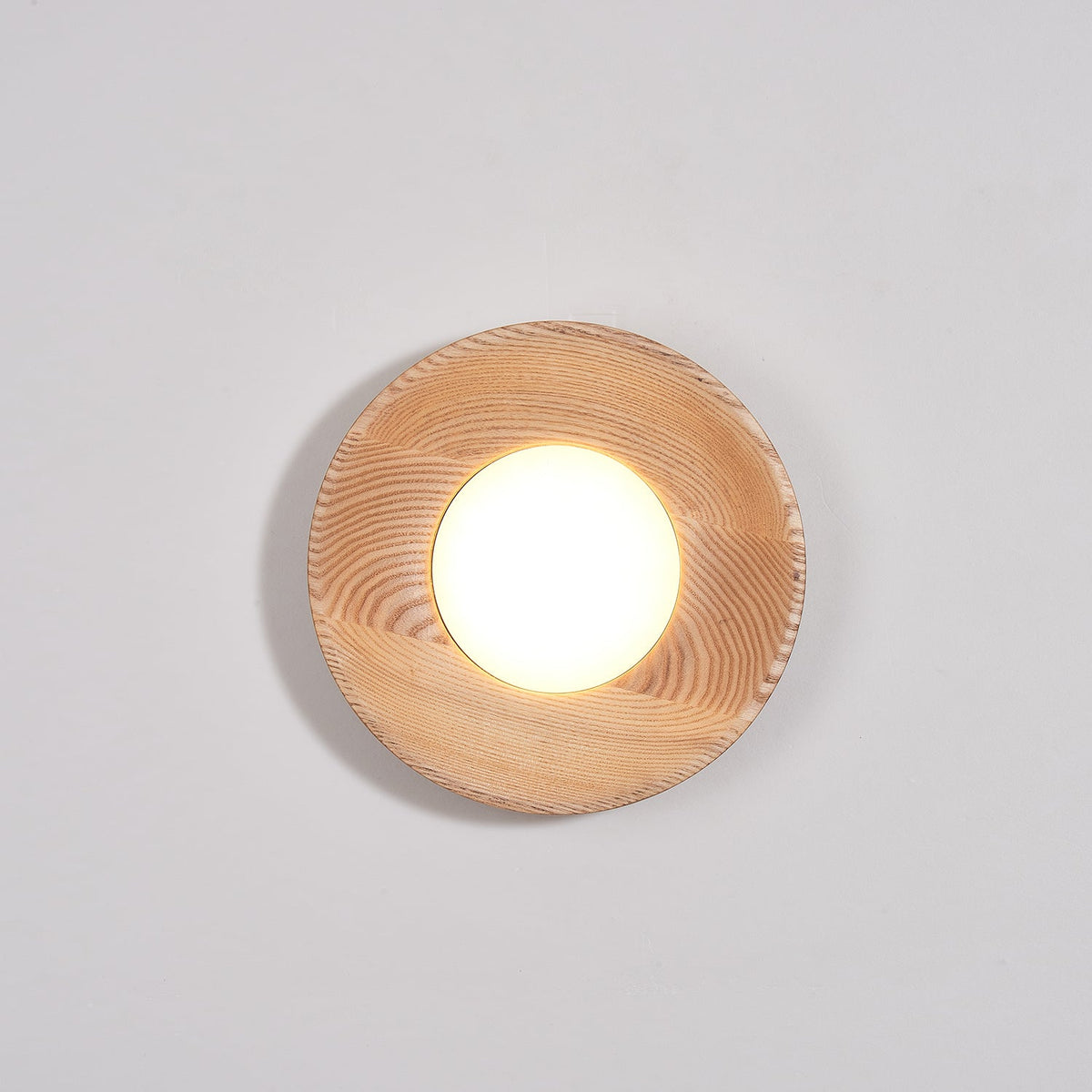 Caldera Wall Lamp