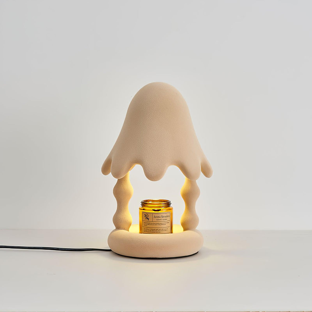 Cedar Table Lamp 7.9"