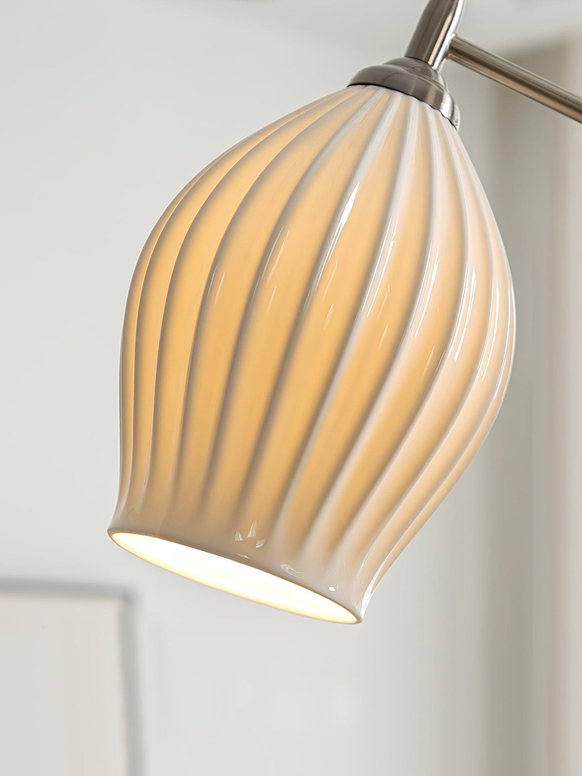 Ceramic Ribbed Wall Light 5.3"