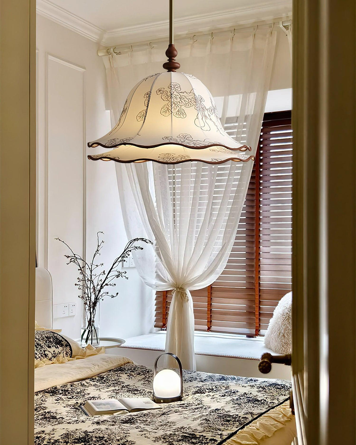 Charleston Floral Pendant Lamp