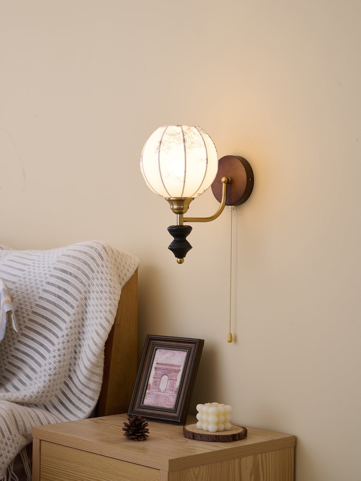 Clarendon Wall Lamp