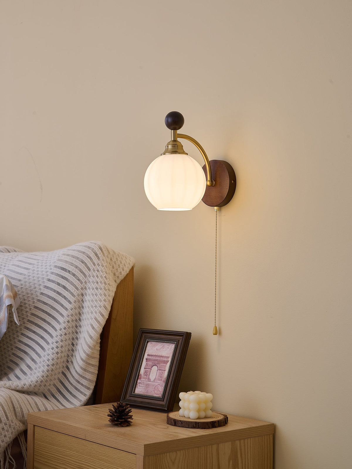 Clarendon Wall Lamp