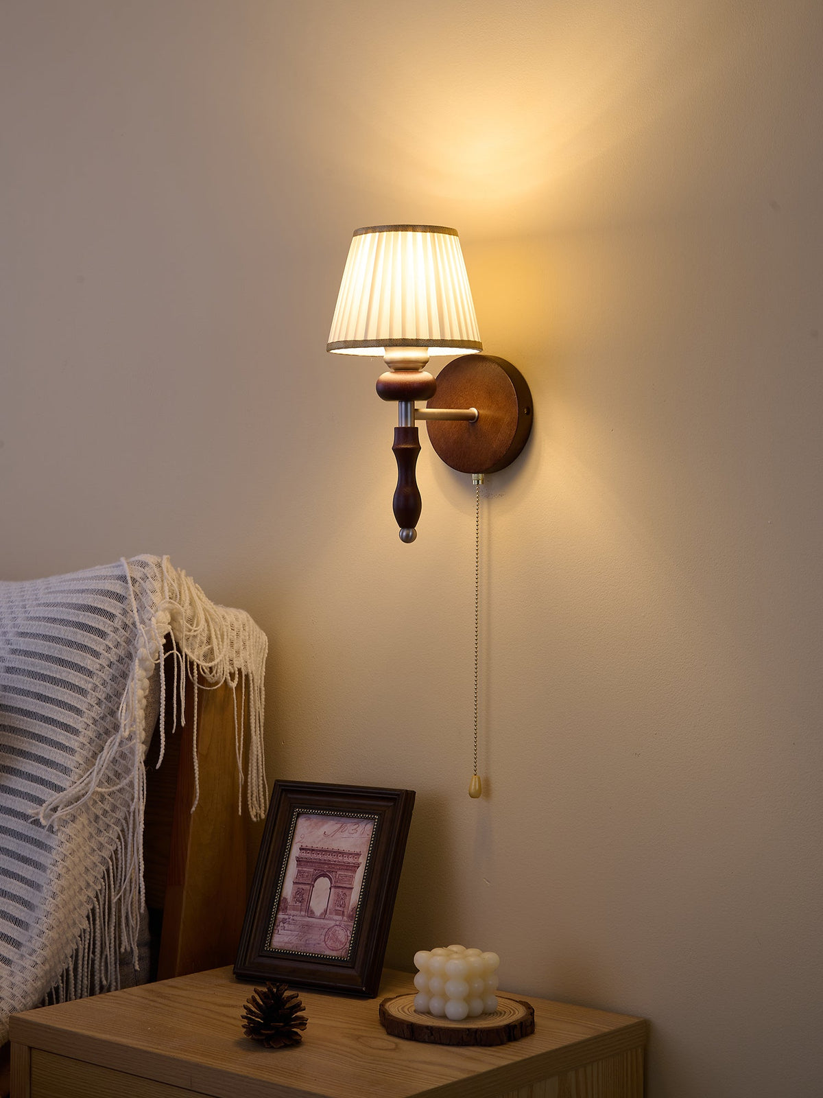 Clarendon Wall Lamp