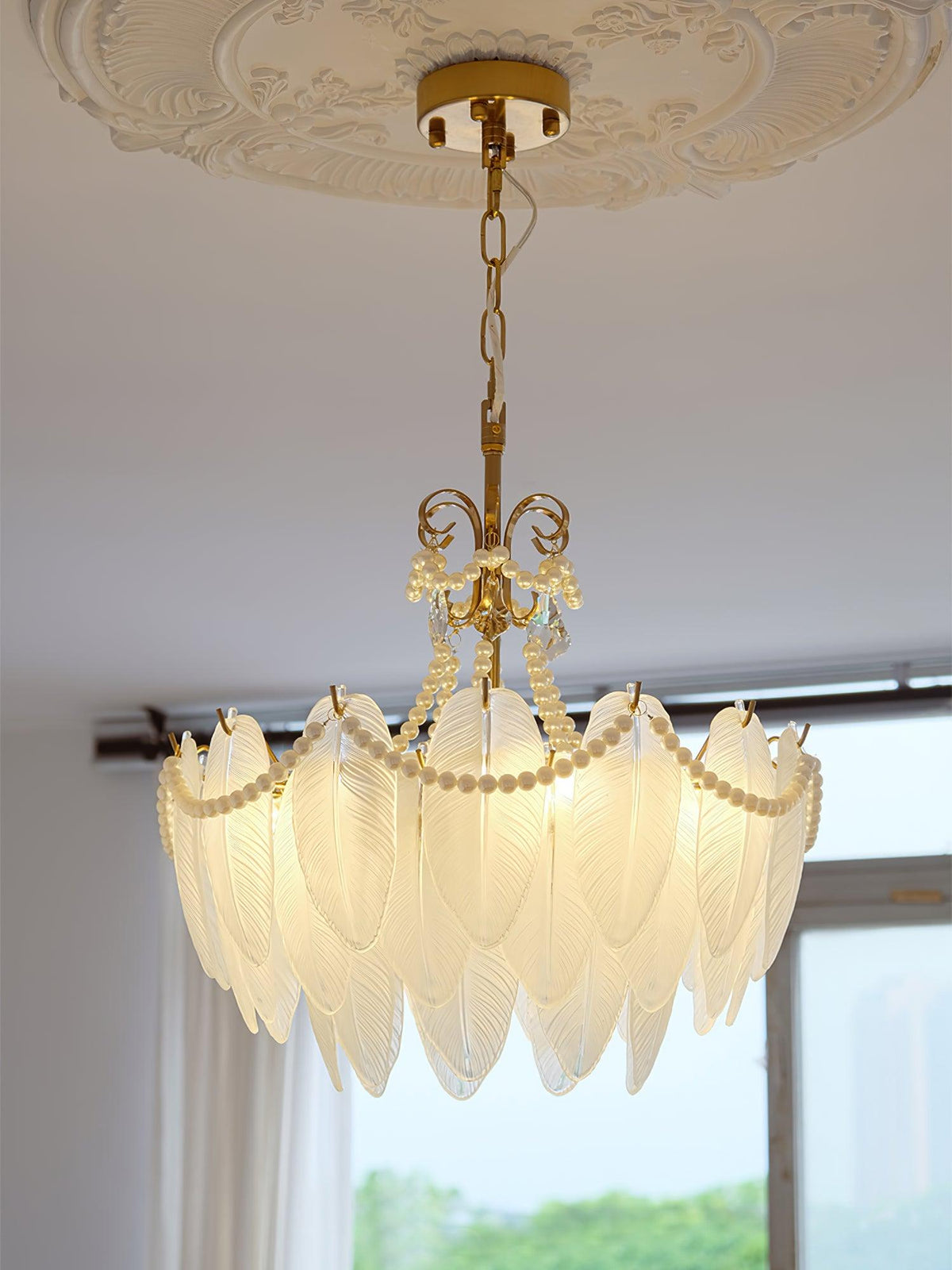 Contemporary Leaves Glass Chandelier