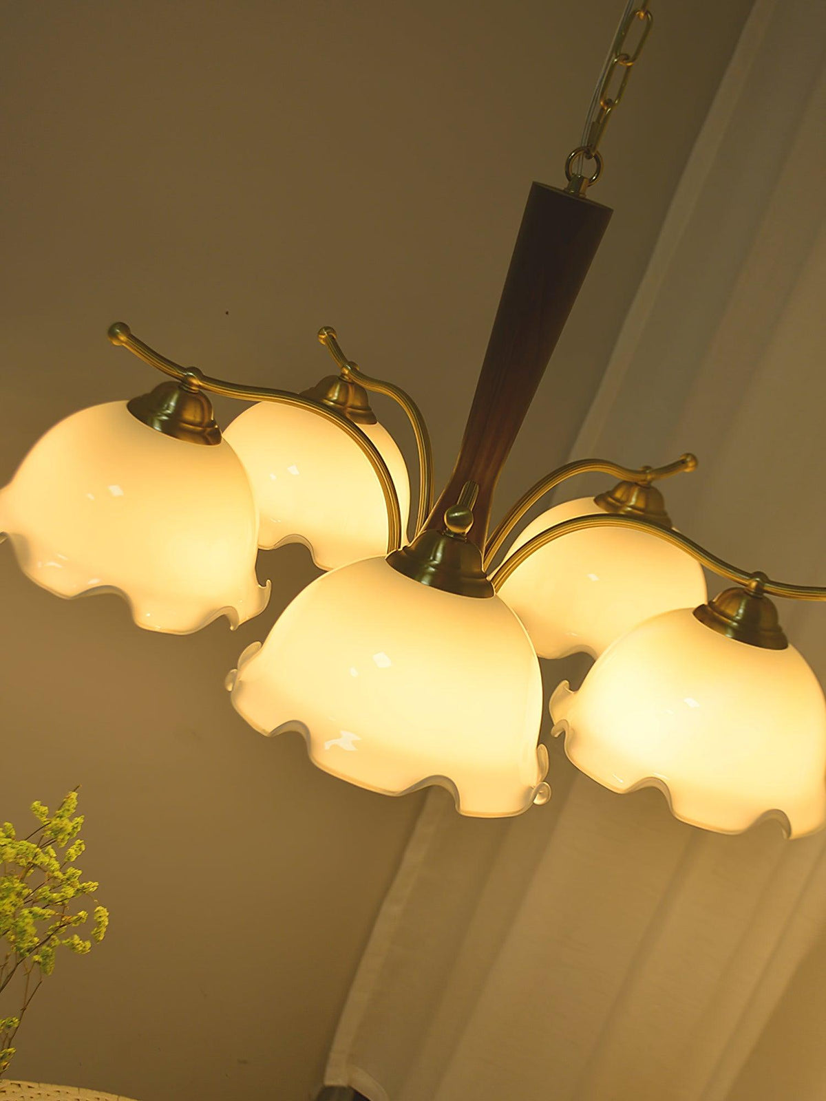 Crack Flower Chandelier