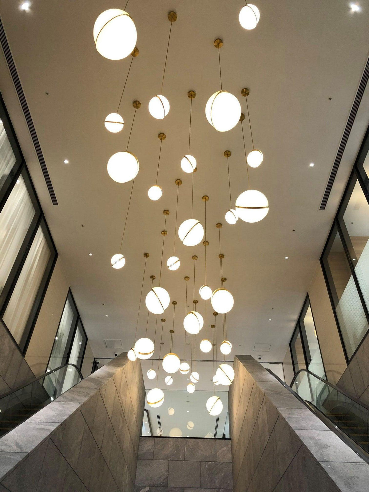 Crescent Pendant Lamp