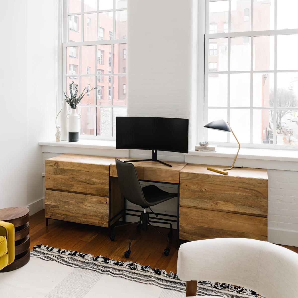 Curvilinear Mid-Century Table Lamp 18.1"