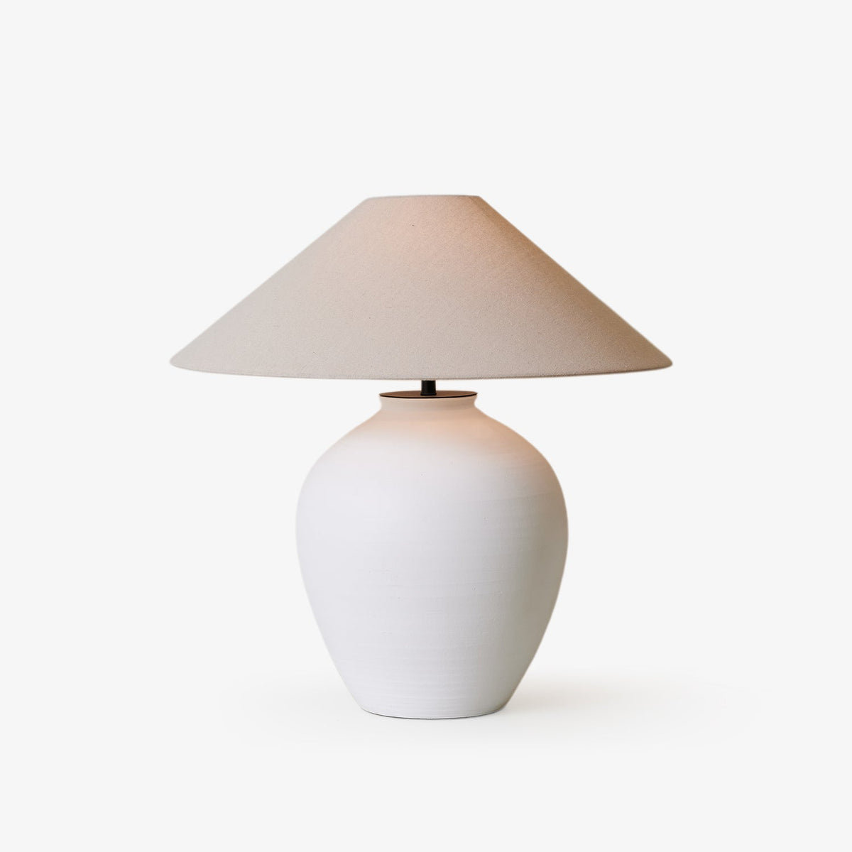 Aterra Ceramic Table Lamp
