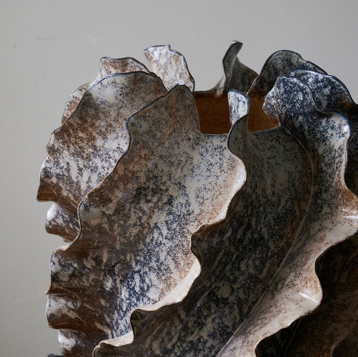 Midnight Rose Table Lamp